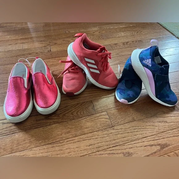 Girls shoes *size 2* - Picture 1 of 1